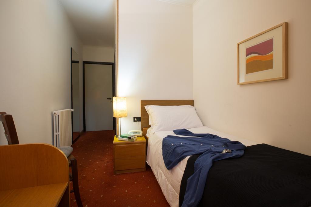 Albergo Giardino Cernobbio Luaran gambar
